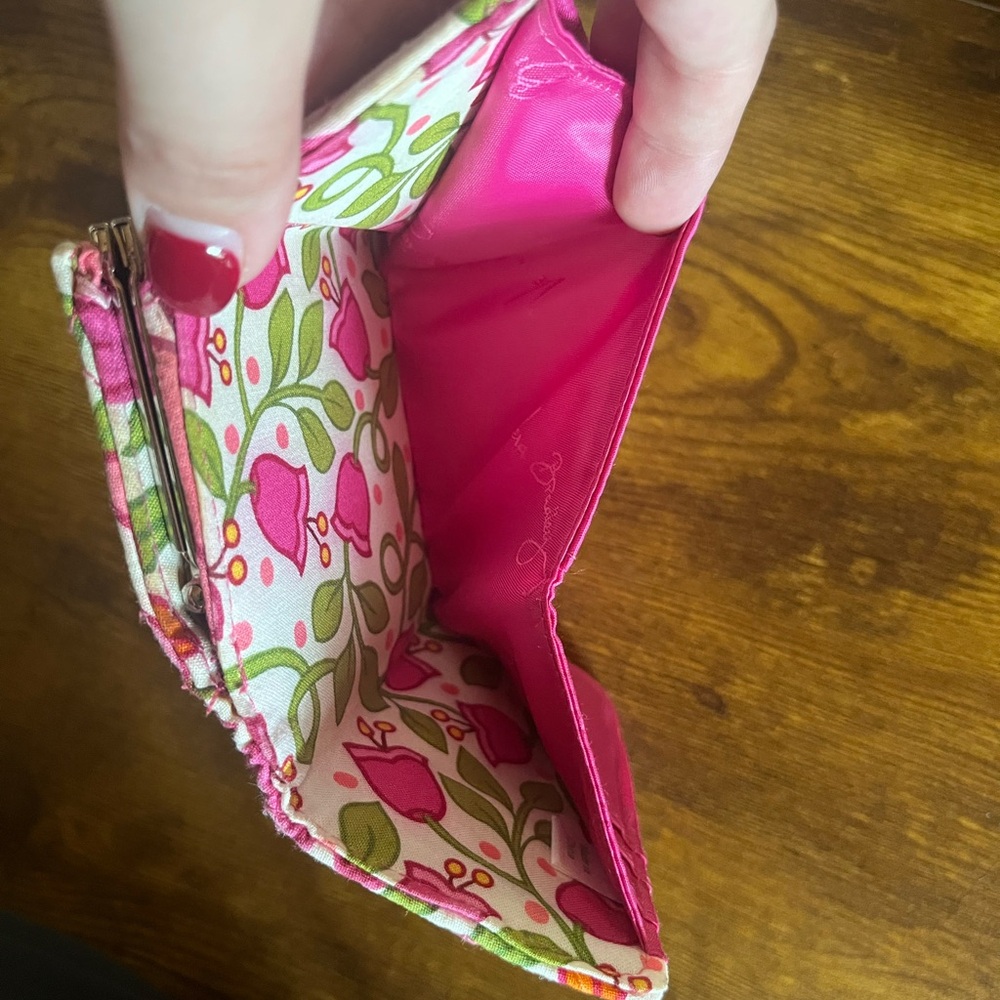Vera Bradley Pink and Green Floral Key Holder - Picture 4 of 5